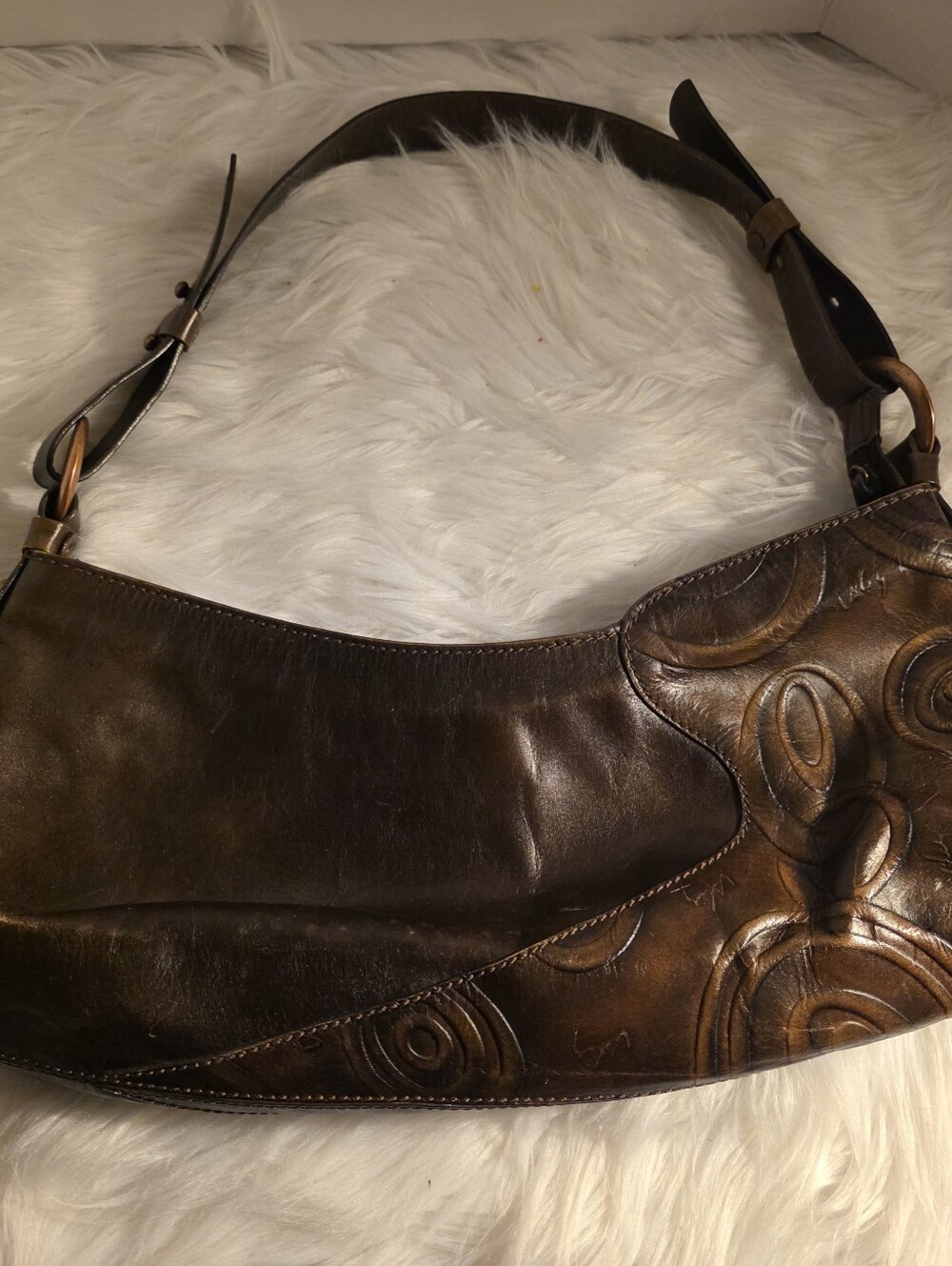 Velez Columbian Leather Hobo Brown Shoulder Bag